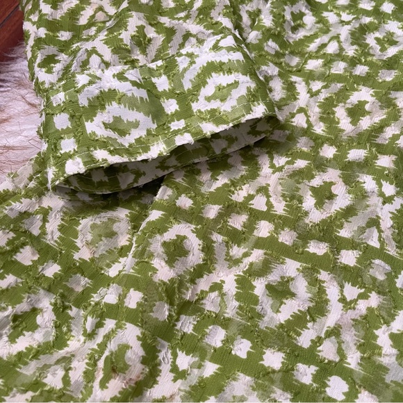 Chico’s Graphic Ikat Peasant top - Picture 6 of 8